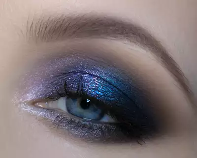 3 варианта макияжа глаз с палеткой теней для век 