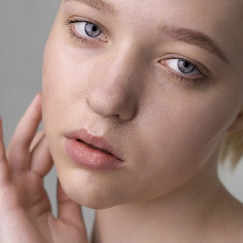 Макияж для жирной кожи: как добиться стойкой матовости на 8 часов